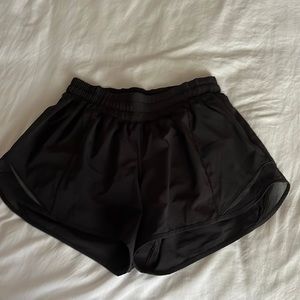 Lululemon hotty hot shorts